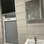 Barratt Street En-suite Гостевой дом Бристоль