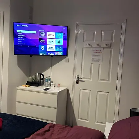 게스트하우스 Barratt Street En-suite