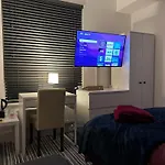 Barratt Street En-suite
