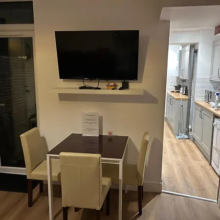 Barratt Street 3* בריסטול